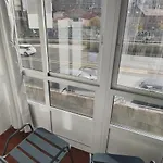 Piso Muy Luminoso Y Centrico 1d