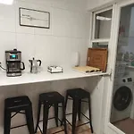 Piso Muy Luminoso Y Centrico 1d * Santiago de Compostela
