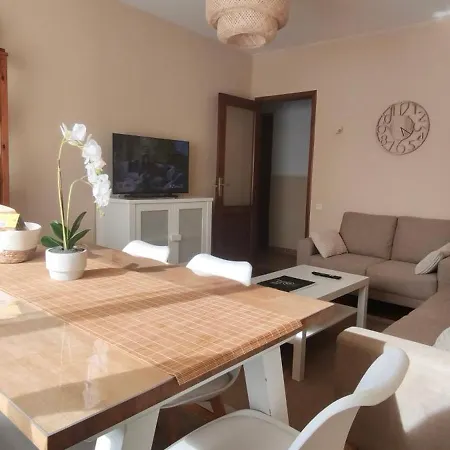 Piso Muy Luminoso Y Centrico 1d * 圣地亚哥－德孔波斯特拉