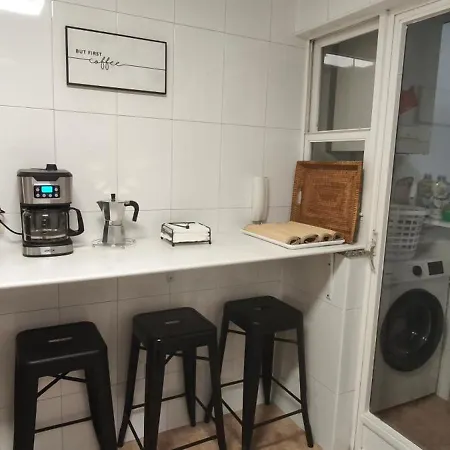 Piso Muy Luminoso Y Centrico 1d * 圣地亚哥－德孔波斯特拉