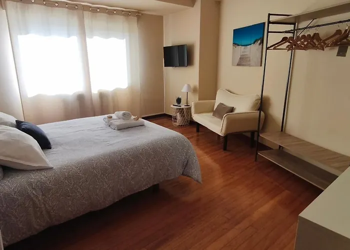 Piso Muy Luminoso Y Centrico 1d Santiago de Compostella